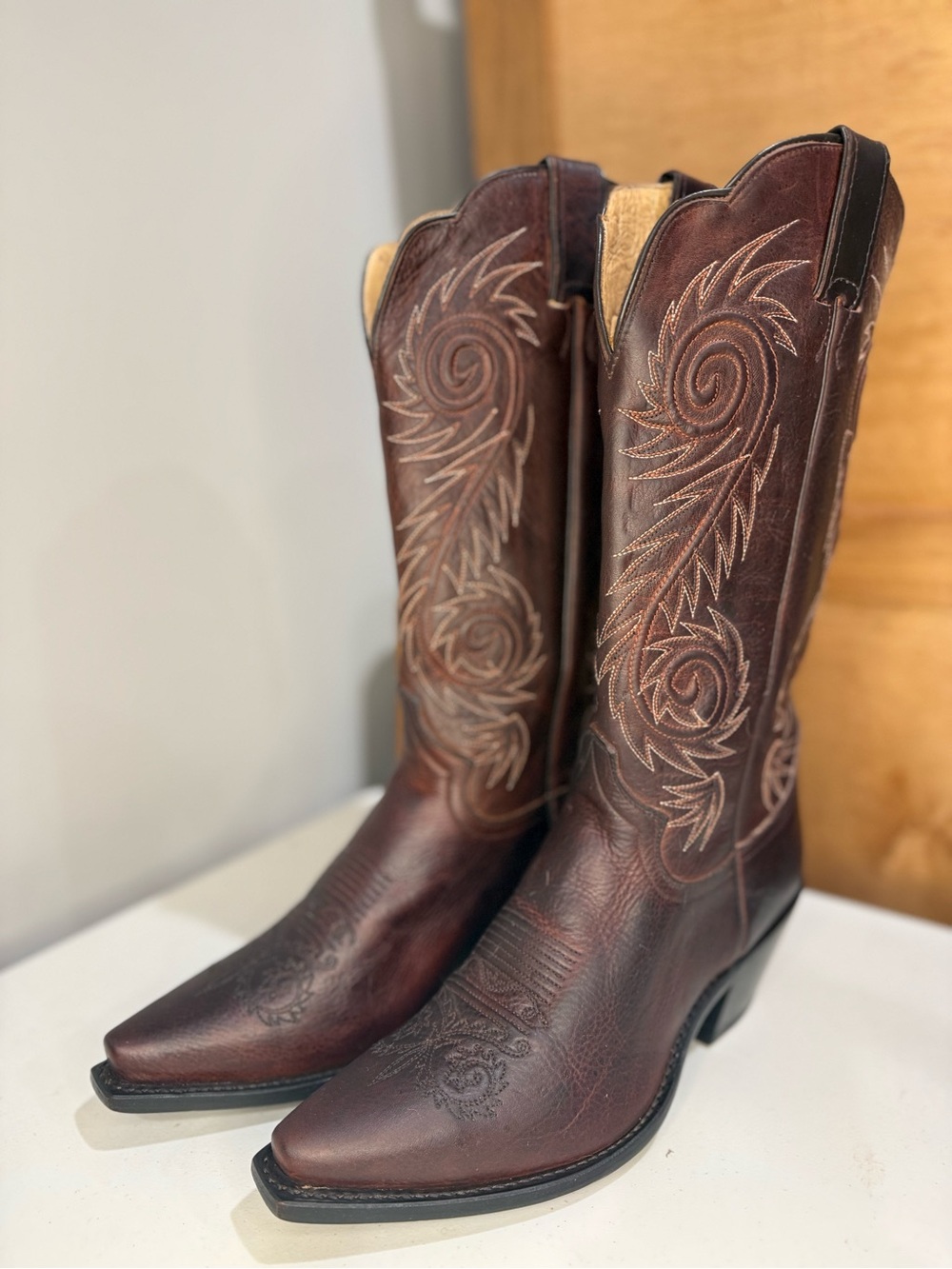 Justin Boots Dark Brown Western Embroidered Cowboy Boots